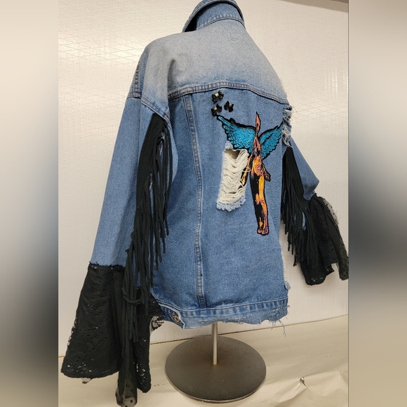 Jean Jacket with Fringe & Lace Sleeves, Winged Goddess, Lone Wolf Upcycled - Picture 5 of 10